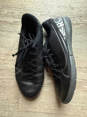 Nike Kids Vapor 13 Indoor Turf Soccer Shoes